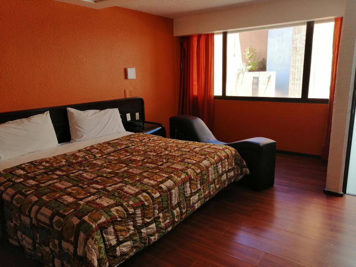 Motel Oasis Mexico Tlalnepantla  Exterior photo